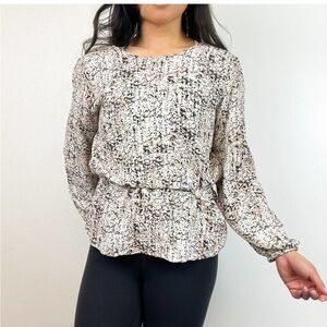 Cloth &‎ Stone X Anthropologie Pebble Print Draped Back Peplum Top Blouse Sz M